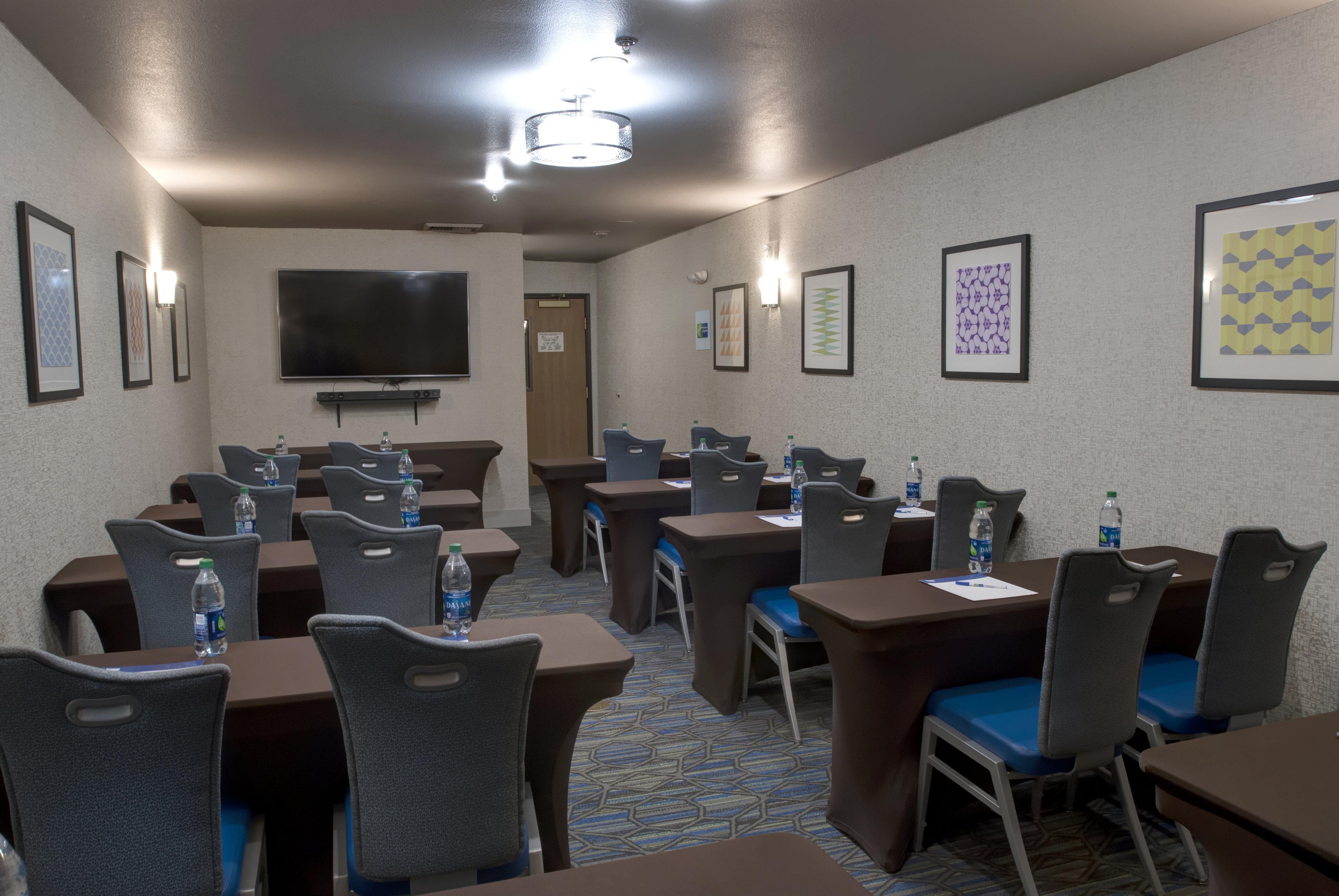 Express & I-90 Exit 11 By Ihg 2* Coeur d'Alene