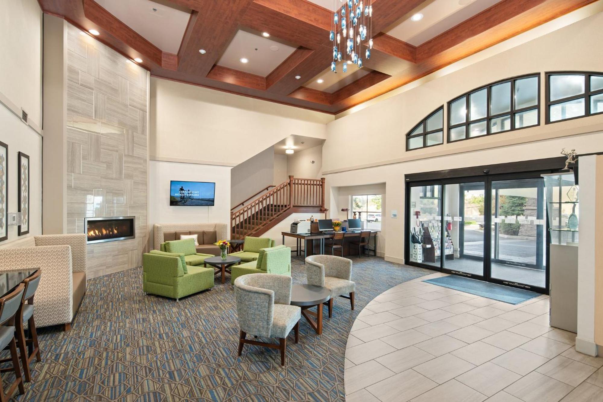 Express & I-90 Exit 11 By Ihg Coeur d'Alene