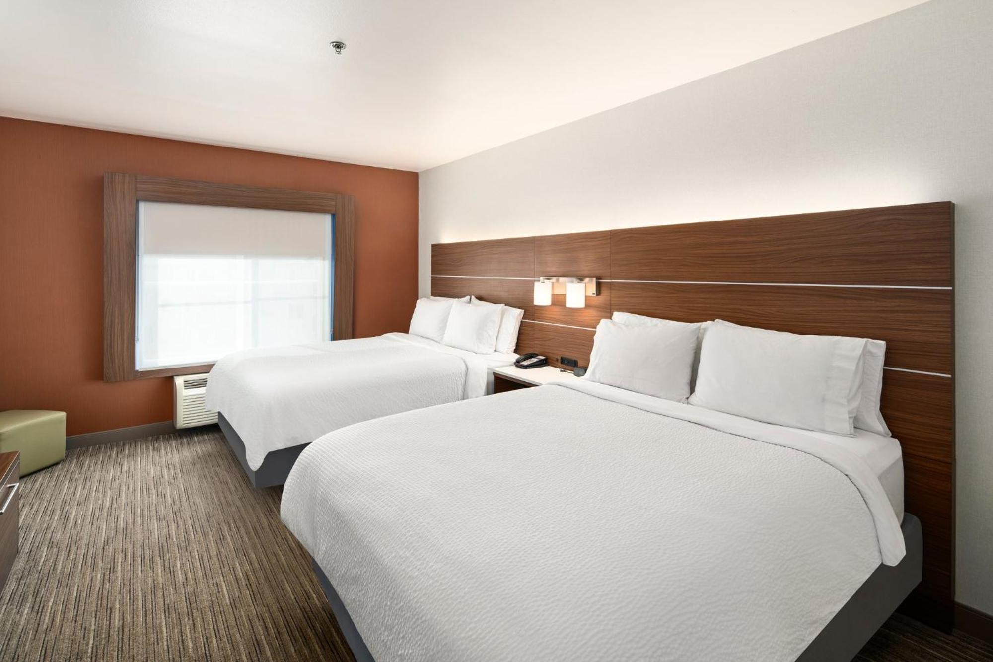Hotel Express & I-90 Exit 11 By Ihg
