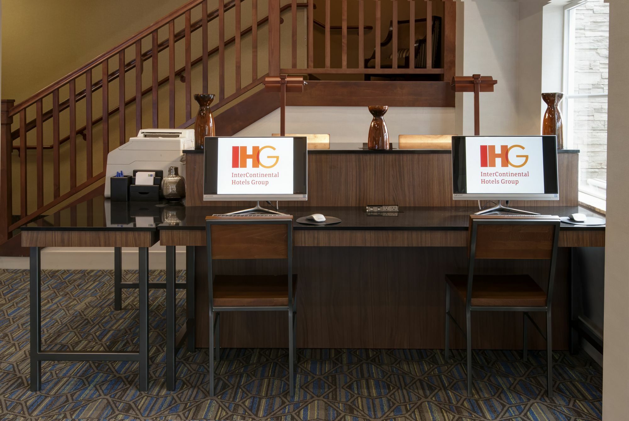 Express & I-90 Exit 11 By Ihg Hotel 2*